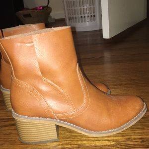 Brown boots